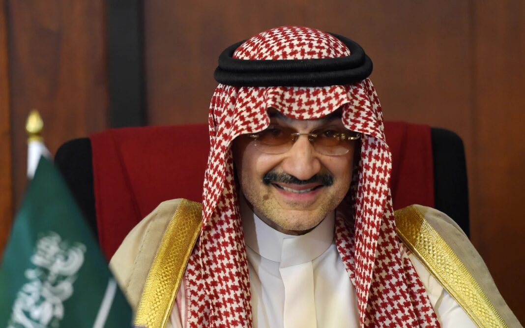الوليد بن طلال يقدّم مكافأة مالية كبيرة للهلال .. كم تبلغ؟ الوليد بن طلال يقدّم مكافأة مالية كبيرة للهلال .. كم تبلغ؟