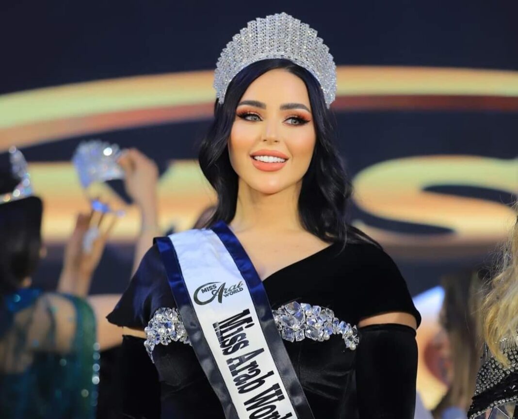 مريم زعيتر تتوج ملكة جمال العرب -أوروبا لعام ٢٠٢٤ مريم زعيتر تتوج ملكة جمال العرب -أوروبا لعام ٢٠٢٤