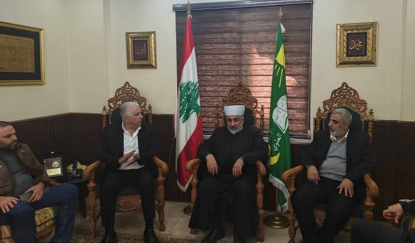 لقاءات د. بول الحامُض في جبل محسن: دعوة للحفاظ على السِّلم الأهلي والتعايش الوطني لقاءات د. بول الحامُض في جبل محسن: دعوة للحفاظ على السِّلم الأهلي والتعايش الوطني