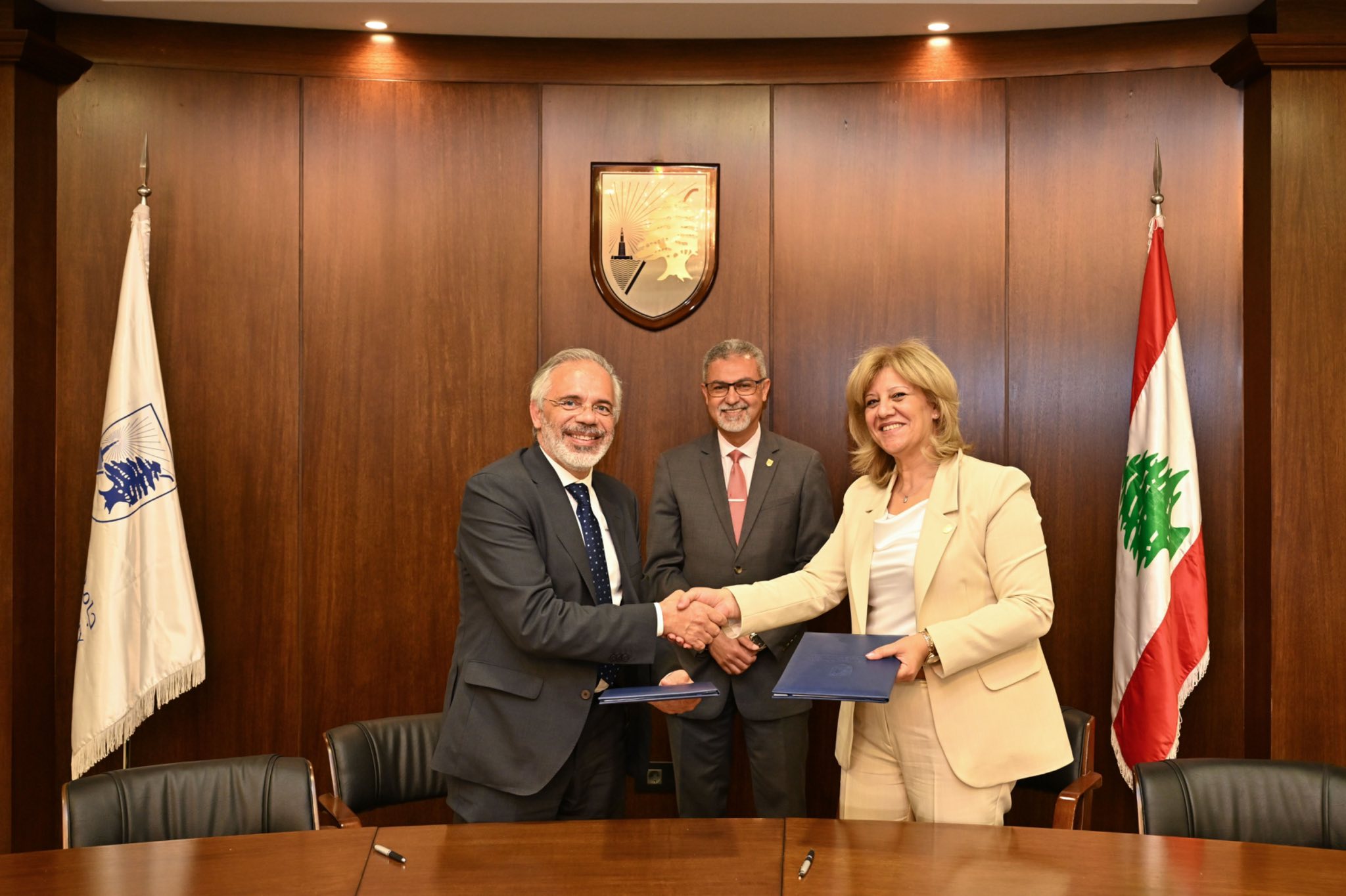 جامعة بيروت العربية توقع اتفاقيات تعاون جديدة مع ثلاث مدارس جامعة بيروت العربية توقع اتفاقيات تعاون جديدة مع ثلاث مدارس
