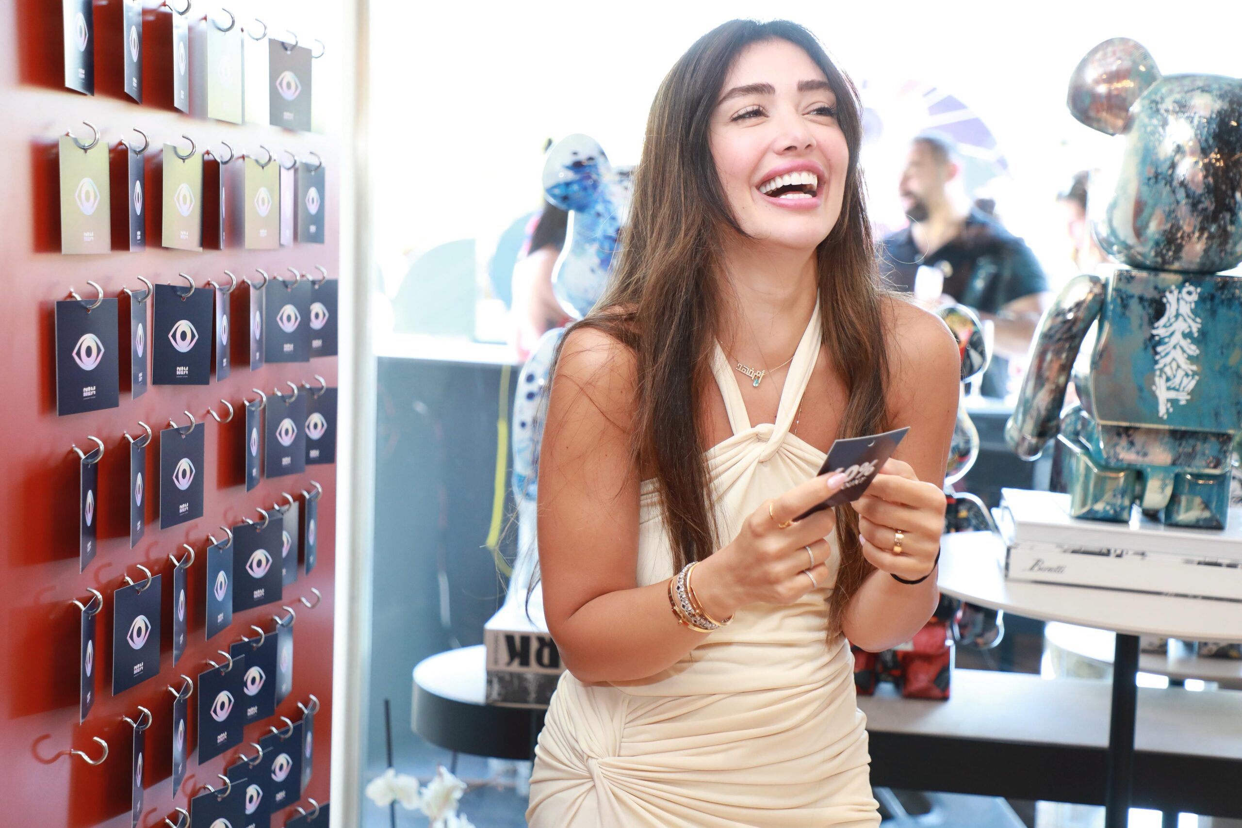 كل الأنظار تتجه نحو Six : انطلاقة جريئة لصيف 2025 Six Concept Store: انعكاس لأجرأ نسخة من ذاتك كل الأنظار تتجه نحو Six : انطلاقة جريئة لصيف 2025 Six Concept Store: انعكاس لأجرأ نسخة من ذاتك