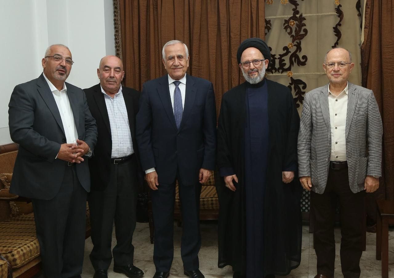 العلامة فضل الله استقبل الرئيس سليمان معزيا وتأكيد الحوار والخطاب الهادئ العلامة فضل الله استقبل الرئيس سليمان معزيا وتأكيد الحوار والخطاب الهادئ