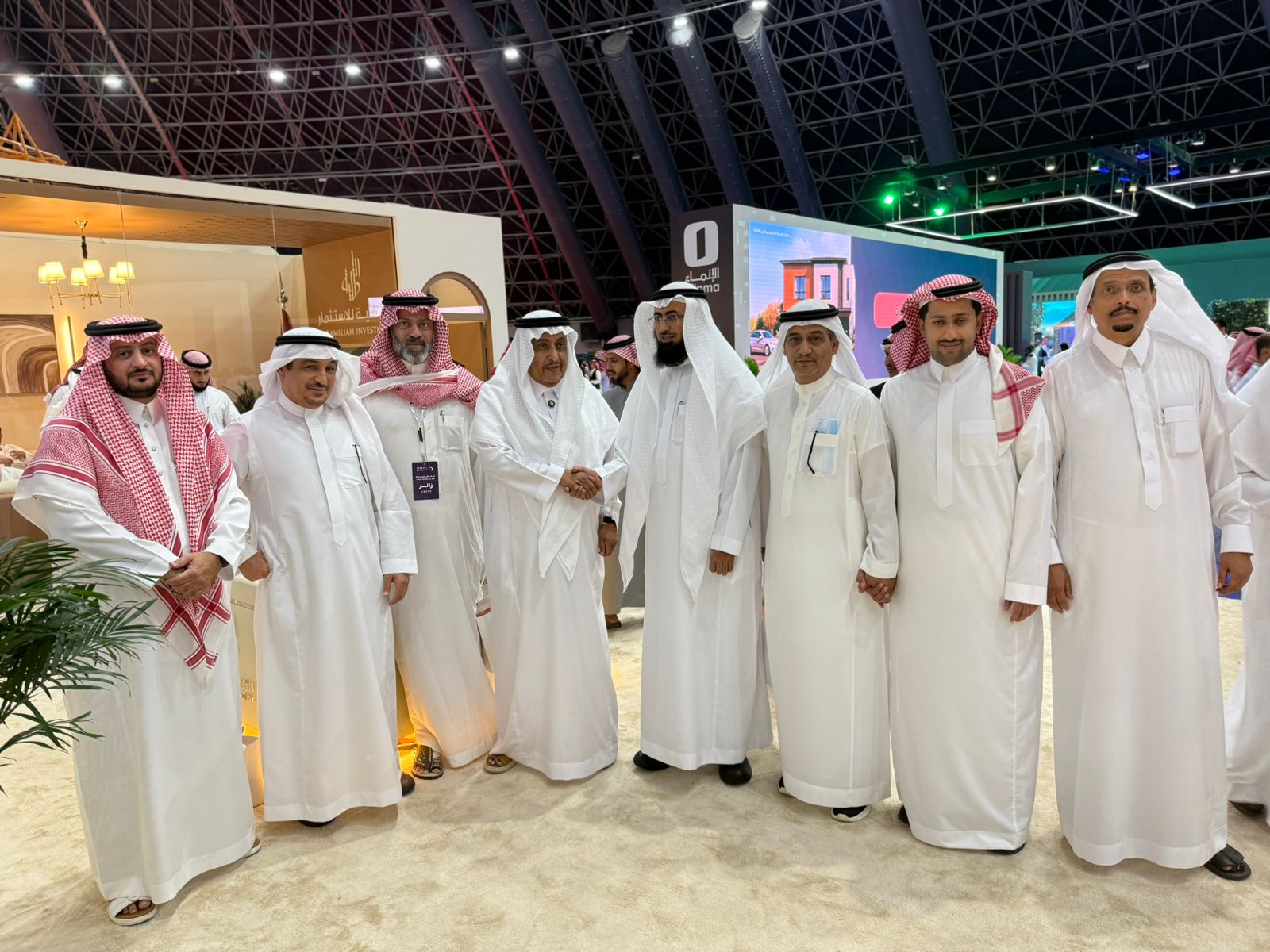 البلديات والإسكان تدشن معرض “سيريدو 2025” العقاري في جدة البلديات والإسكان تدشن معرض “سيريدو 2025” العقاري في جدة