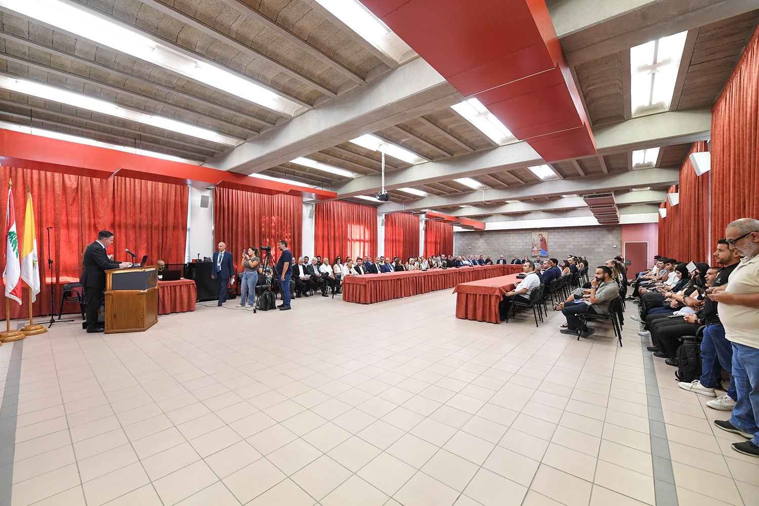 افتتاح المؤتمرين ACTEA’25 وREDEC’25 في جامعة سيدة اللويزة افتتاح المؤتمرين ACTEA’25 وREDEC’25 في جامعة سيدة اللويزة