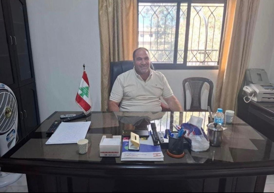 احمد ديب حسين رئيسا لنقابة اصحاب الشاحنات المبردة احمد ديب حسين رئيسا لنقابة اصحاب الشاحنات المبردة