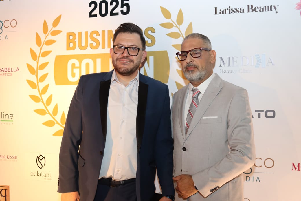 ليلة من التألّق والإنجاز في “Business Golden Awards” برعاية الدكتور زكريا فحّام ليلة من التألّق والإنجاز في “Business Golden Awards” برعاية الدكتور زكريا فحّام