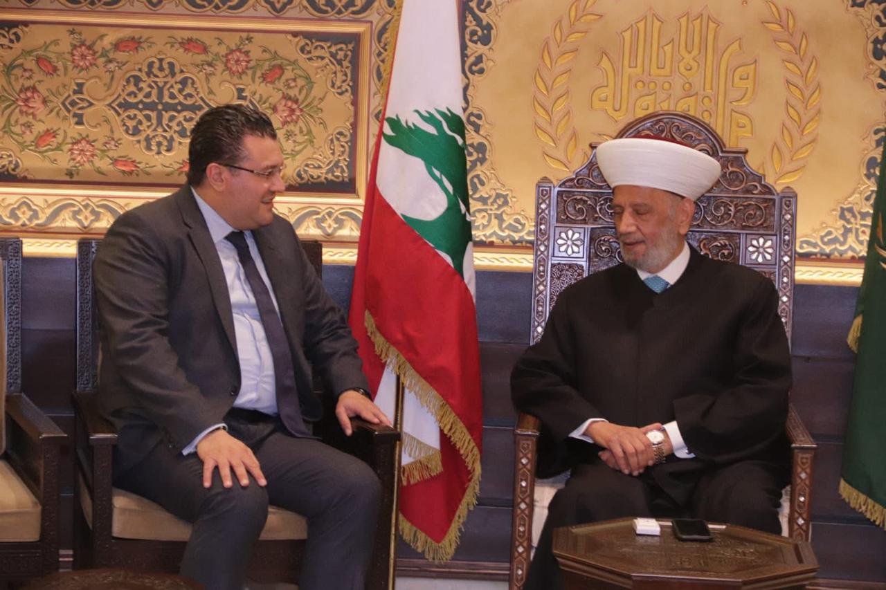 الشيخ عبد اللطيف دريان يعلن تشكيل هيئة رعاية السجناء وأُسرهم الشيخ عبد اللطيف دريان يعلن تشكيل هيئة رعاية السجناء وأُسرهم