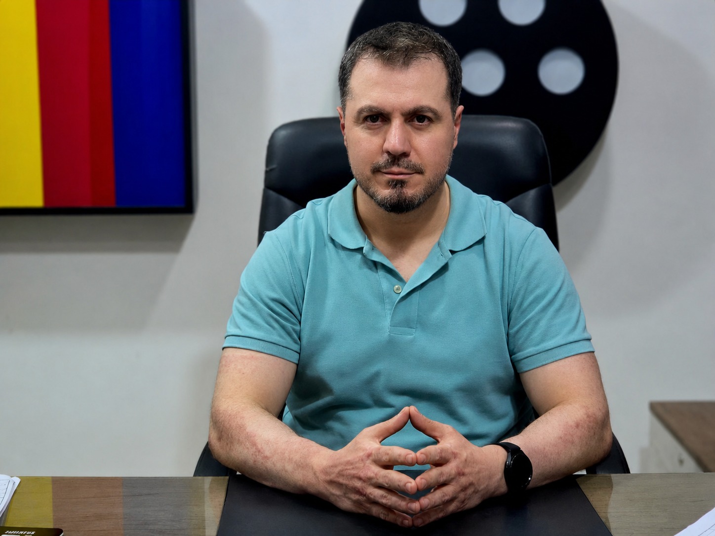 المخرج مهدي زعيتر يستعد لمرحلة جديدة من الإنجازات الفنية المخرج مهدي زعيتر يستعد لمرحلة جديدة من الإنجازات الفنية
