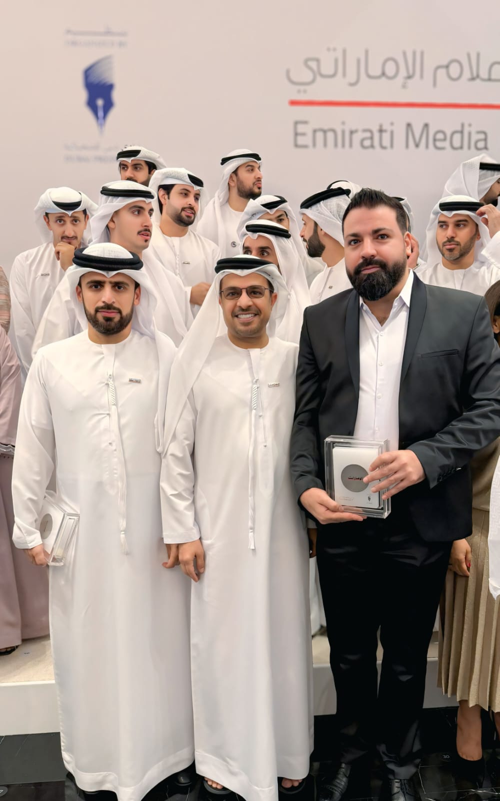 الإمارات نيوز ورئيس تحريرها حسام لبش يكرَّمان في الدورة الحادية عشرة لمنتدى الإعلام الإماراتي الإمارات نيوز ورئيس تحريرها حسام لبش يكرَّمان في الدورة الحادية عشرة لمنتدى الإعلام الإماراتي