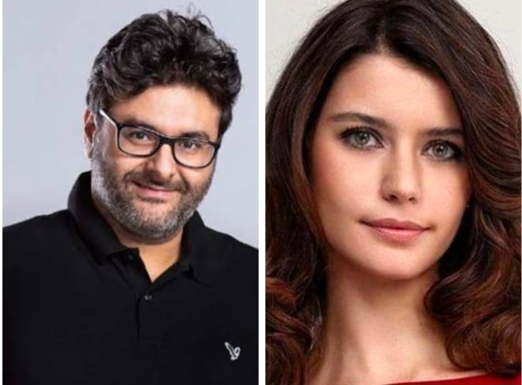 في سرية تامة.. وليد منصور يتفاوض مع النجمة التركية بيرين سات للمشاركة في فيلم “ميلانو” في سرية تامة.. وليد منصور يتفاوض مع النجمة التركية بيرين سات للمشاركة في فيلم “ميلانو”