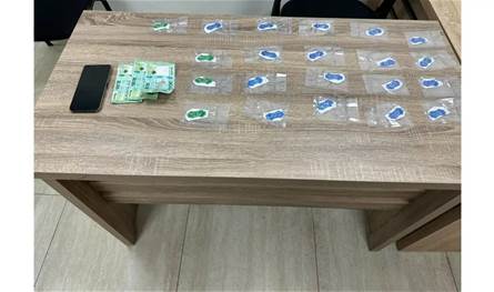 توقيف مروّج مخدّرات على طريق المطار وضبط ما بحوزته
