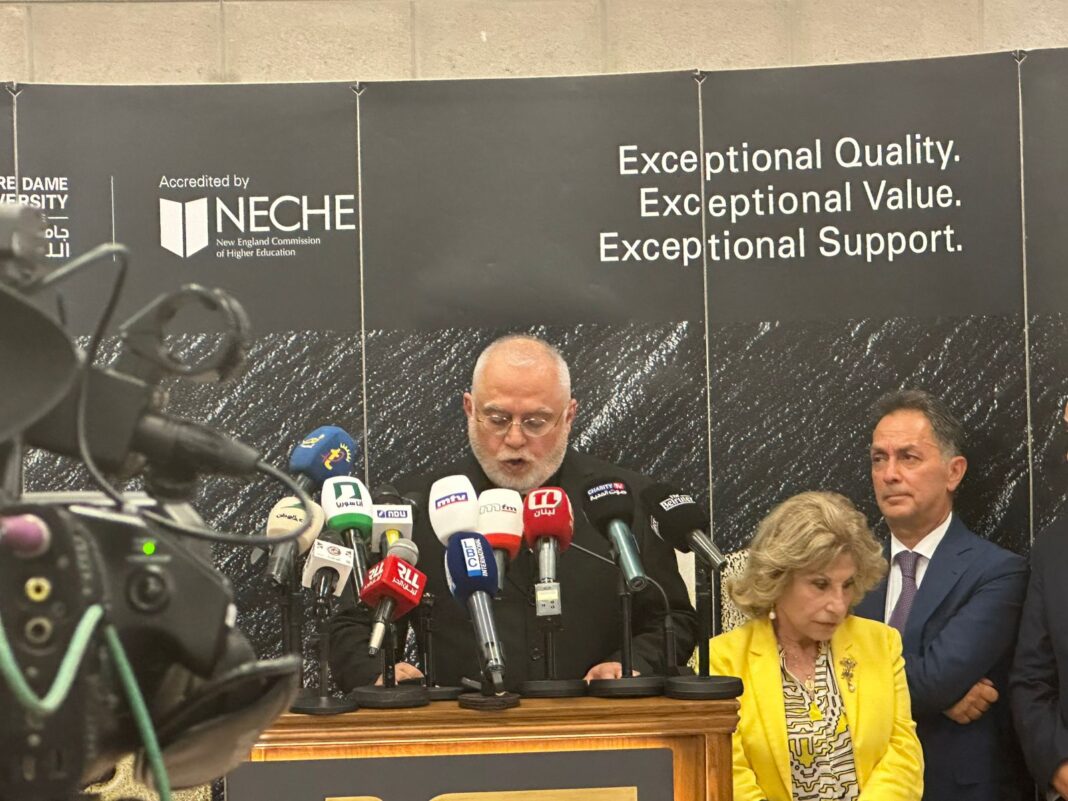 ناجي خليل يفتتح مرحلة جديدة في جامعة سيدة اللويزة: الرئاسة أمانة والجامعة علامة رجاء في لبنان ناجي خليل يفتتح مرحلة جديدة في جامعة سيدة اللويزة: الرئاسة أمانة والجامعة علامة رجاء في لبنان