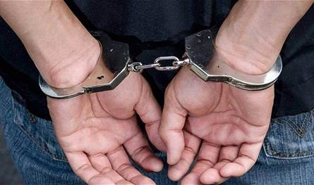 بعد أقلّ من ساعتين.. توقيف المتّهم بقتل الشاب عمر