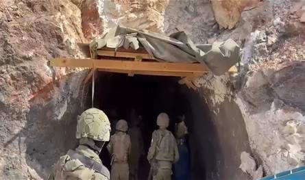 معاريف: تشديد التدقيق في مطار رفيق الحريري والمعابر الحدودية