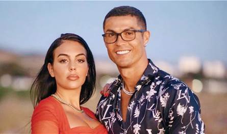 بعد زواجها من رونالدو.. جورجينا تتخذ خطوة قانونية تجاه أبنائه بعد زواجها من رونالدو.. جورجينا تتخذ خطوة قانونية تجاه أبنائه