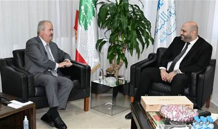 جابر وناصر الدين يبحثان تأمين الاعتمادات والنفقات المرتبطة بالقطاع الصحي جابر وناصر الدين يبحثان تأمين الاعتمادات والنفقات المرتبطة بالقطاع الصحي