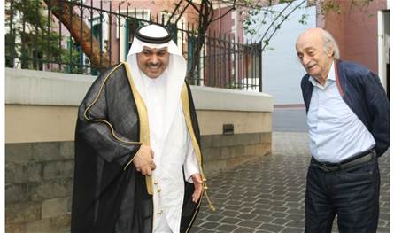 السفير السعودي يزور كليمنصو ويبحث التطورات في لبنان والمنطقة