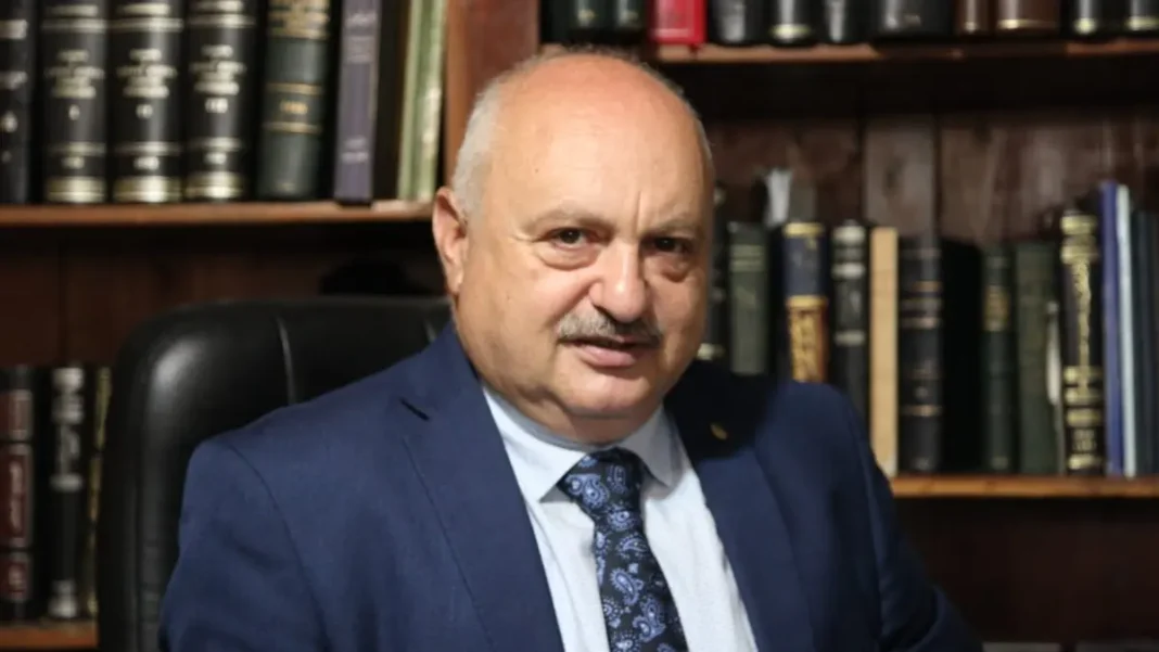 زخور:لحماية المدارس والصروح التربوية من البيع او الاقفال وحرمان الطلاب من مدرستهم زخور:لحماية المدارس والصروح التربوية من البيع او الاقفال وحرمان الطلاب من مدرستهم