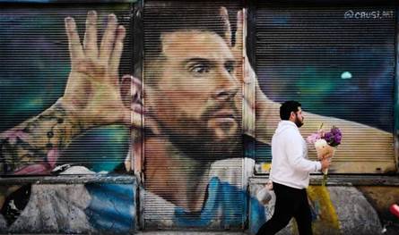 من الملاعب إلى التاريخ: كيف تحول ميسي إلى بطل شعبي عابر للحدود؟ من الملاعب إلى التاريخ: كيف تحول ميسي إلى بطل شعبي عابر للحدود؟